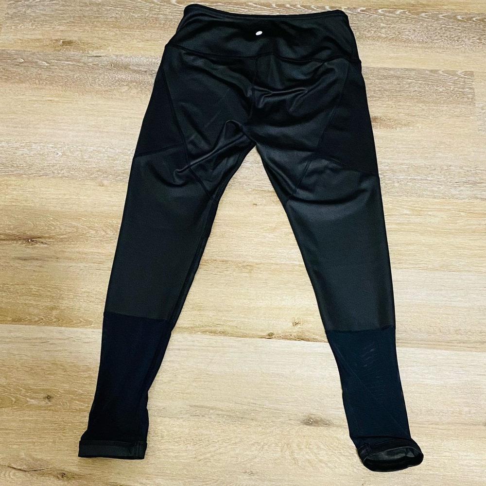 90 Degree By Reflex Reversible Black Leggings - Picture 2 of 6